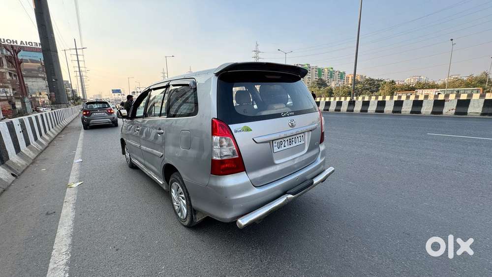 Toyota Innova 2.5 G (diesel) 8 Seater, 2016, Diesel