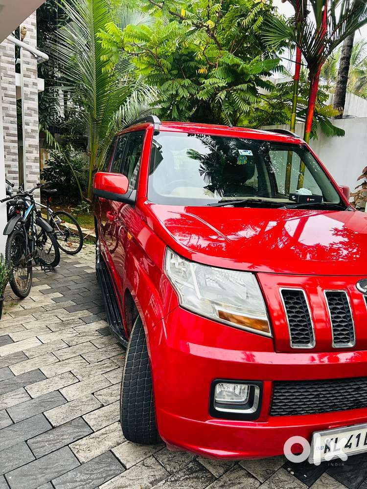 Mahindra Tuv 300 2016 Diesel Well Maintained