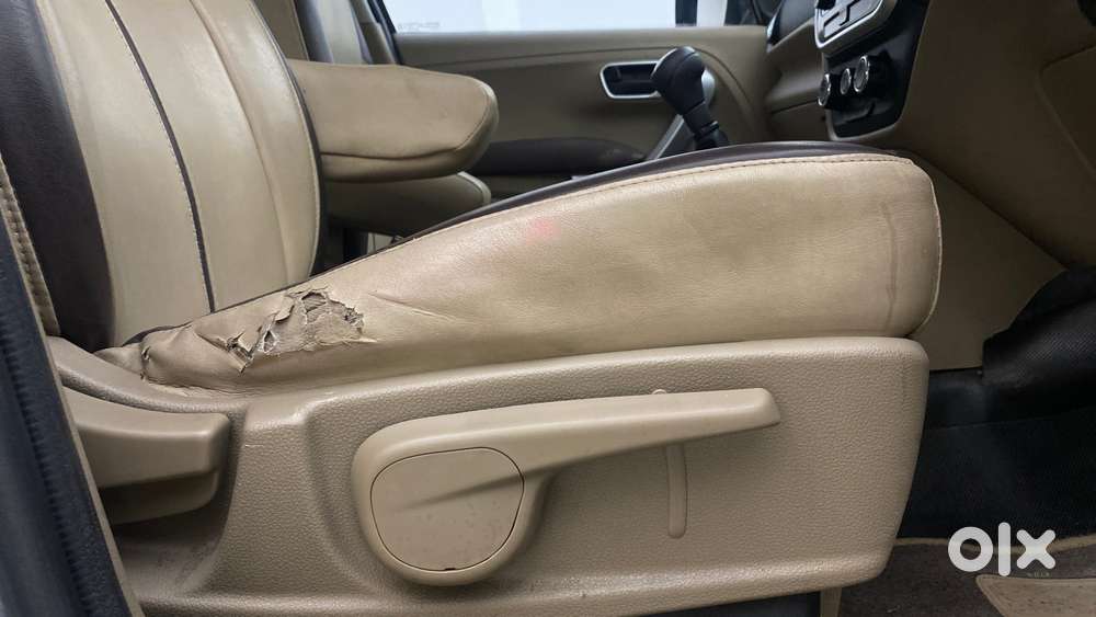 Mahindra Tuv 300 Mhawk100 T8, 2018, Diesel