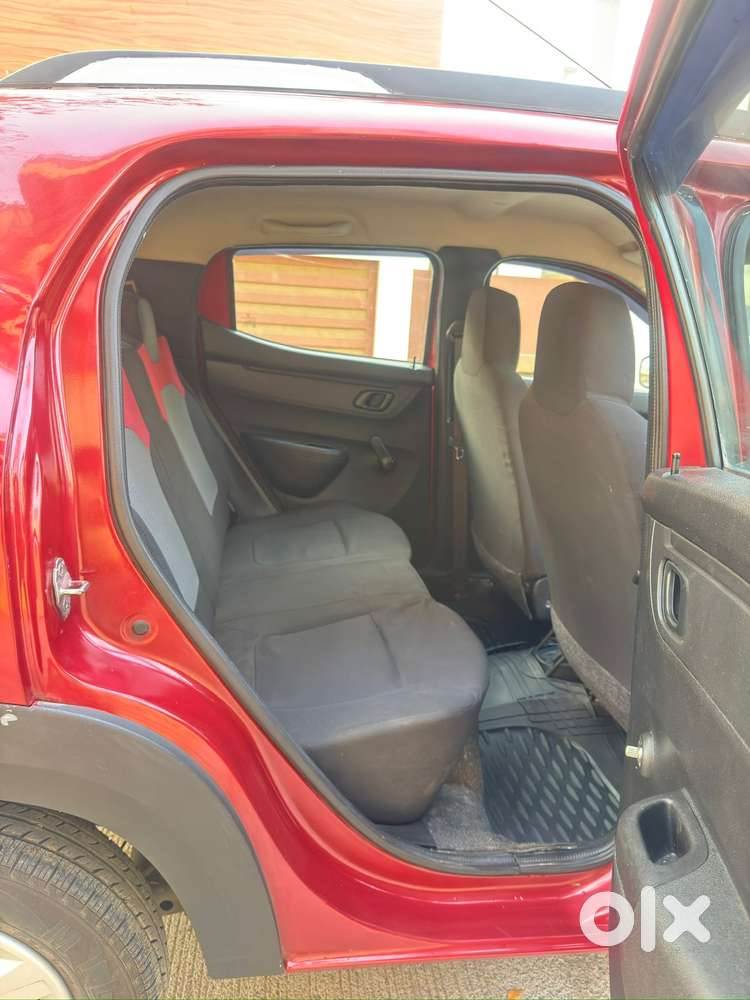 Renault Kwid 1.0 Rxt Amt Opt, 2018, Petrol