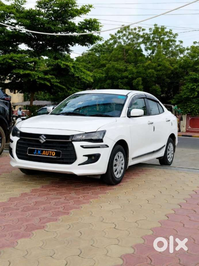Maruti Suzuki Dzire 1.2 Vxi, 2025, Petrol