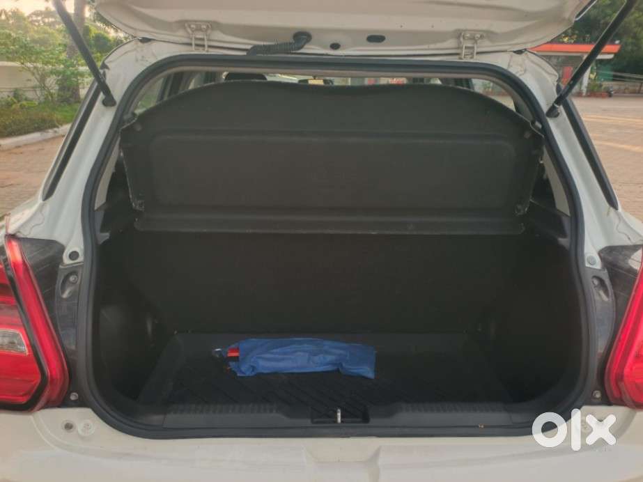 Maruti Suzuki Swift Amt Vxi, 2022, Petrol