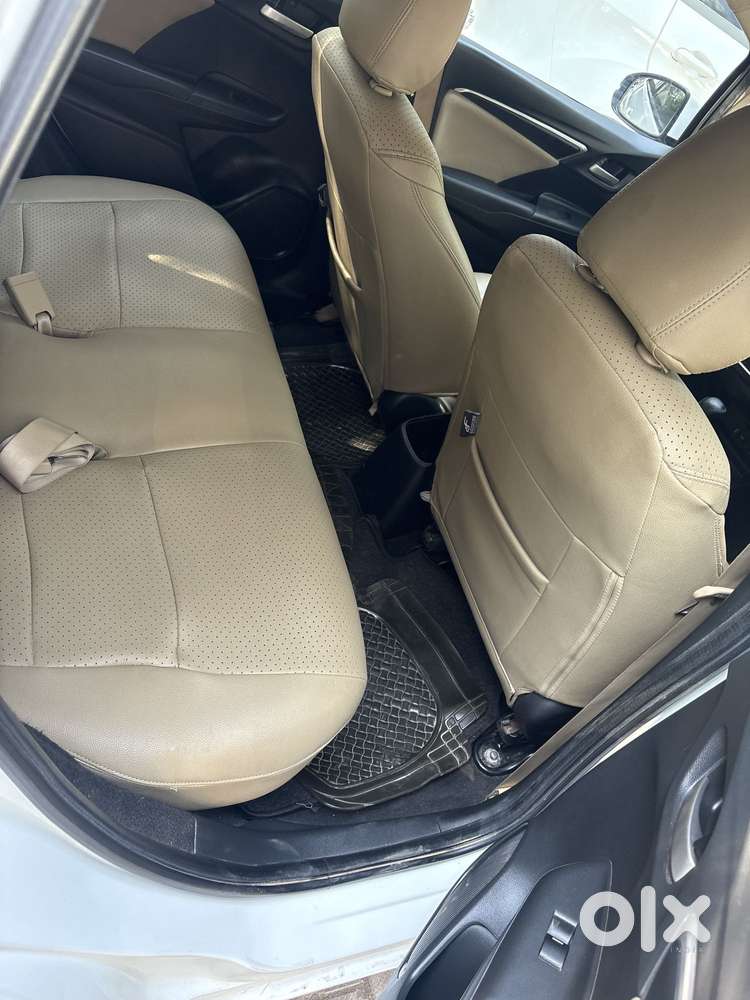 Honda Jazz V Automatic, 2016, Petrol