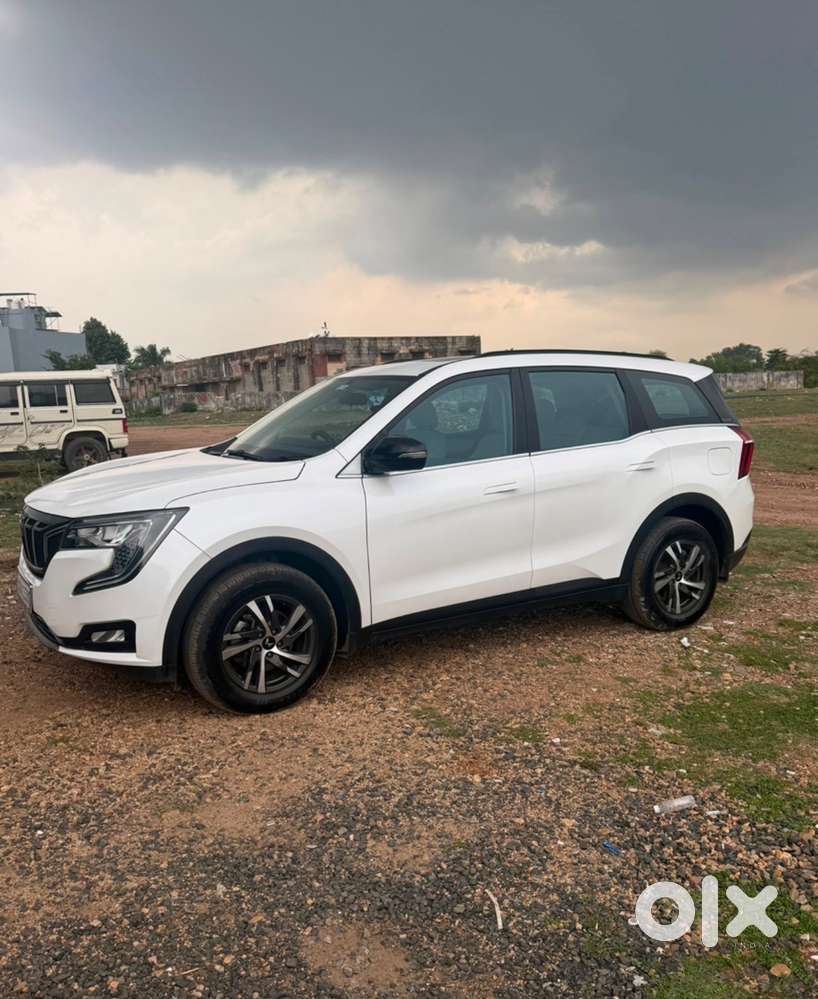 Mahindra Xuv700 Diesel Mt 2024