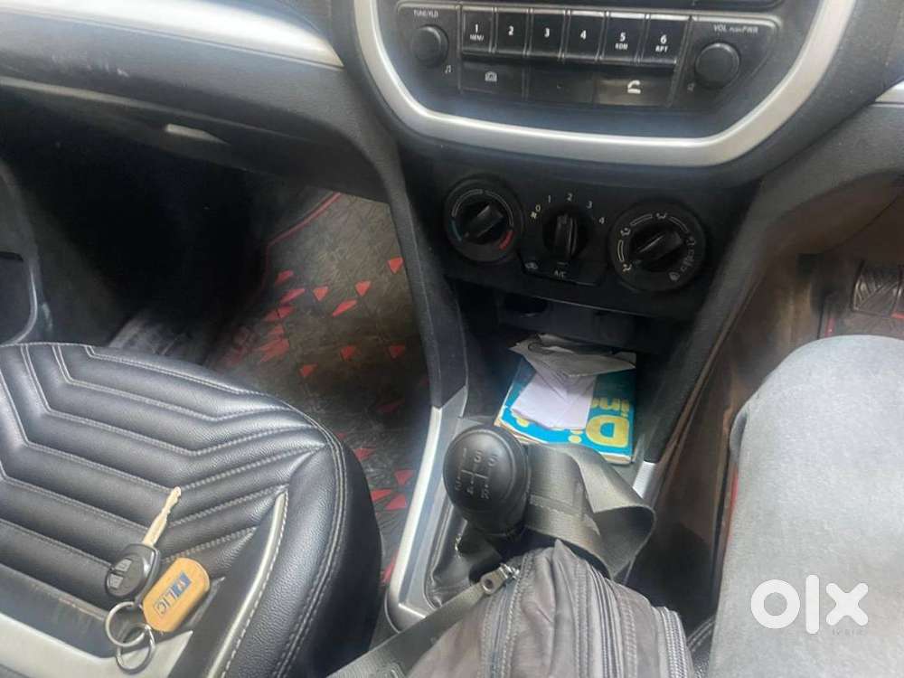 Maruti Suzuki Car Blue Colour, Doctor Driven Vehicle. Model 2022