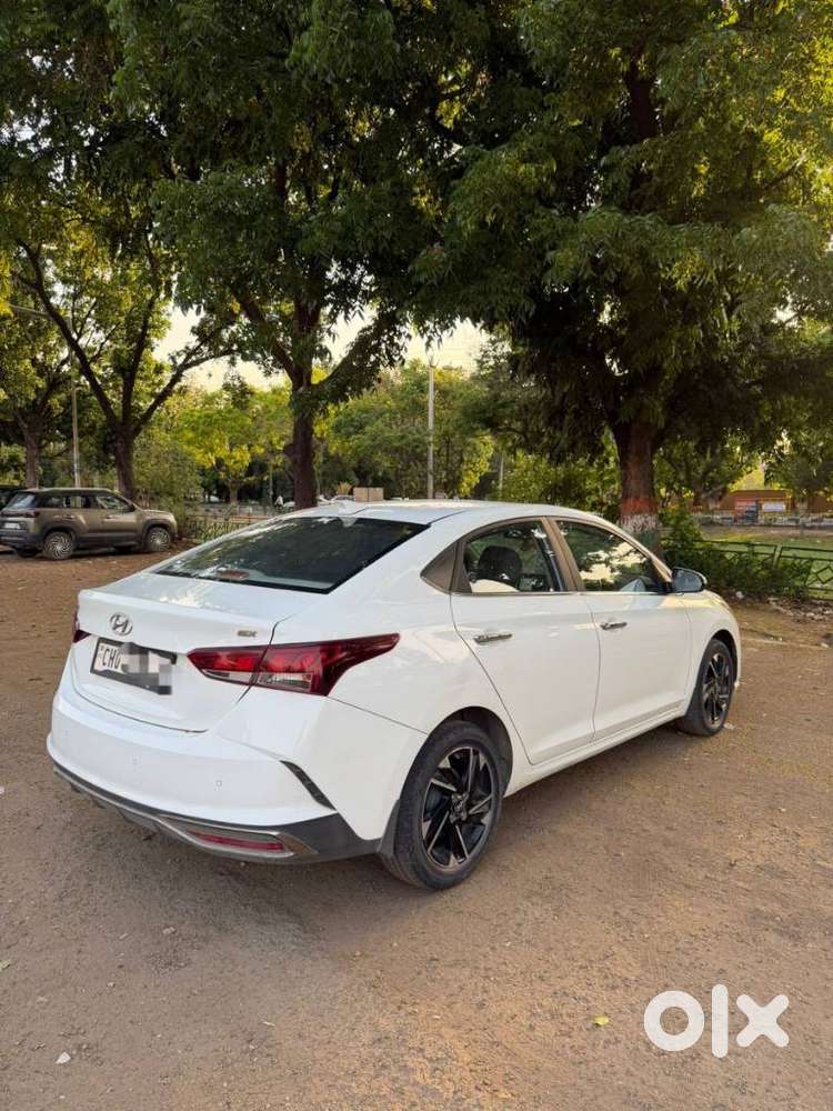 Hyundai Verna 1.5 Sx (o) Diesel At, 2021, Diesel