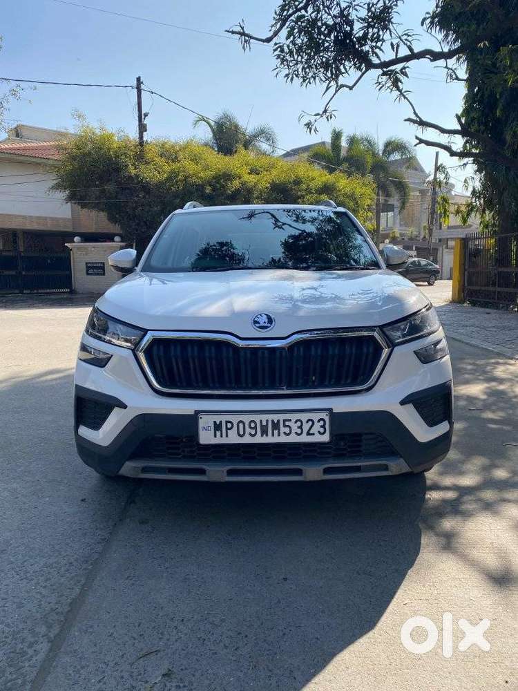 Skoda Kushaq 1.0 Tsi Ambition, 2022, Petrol