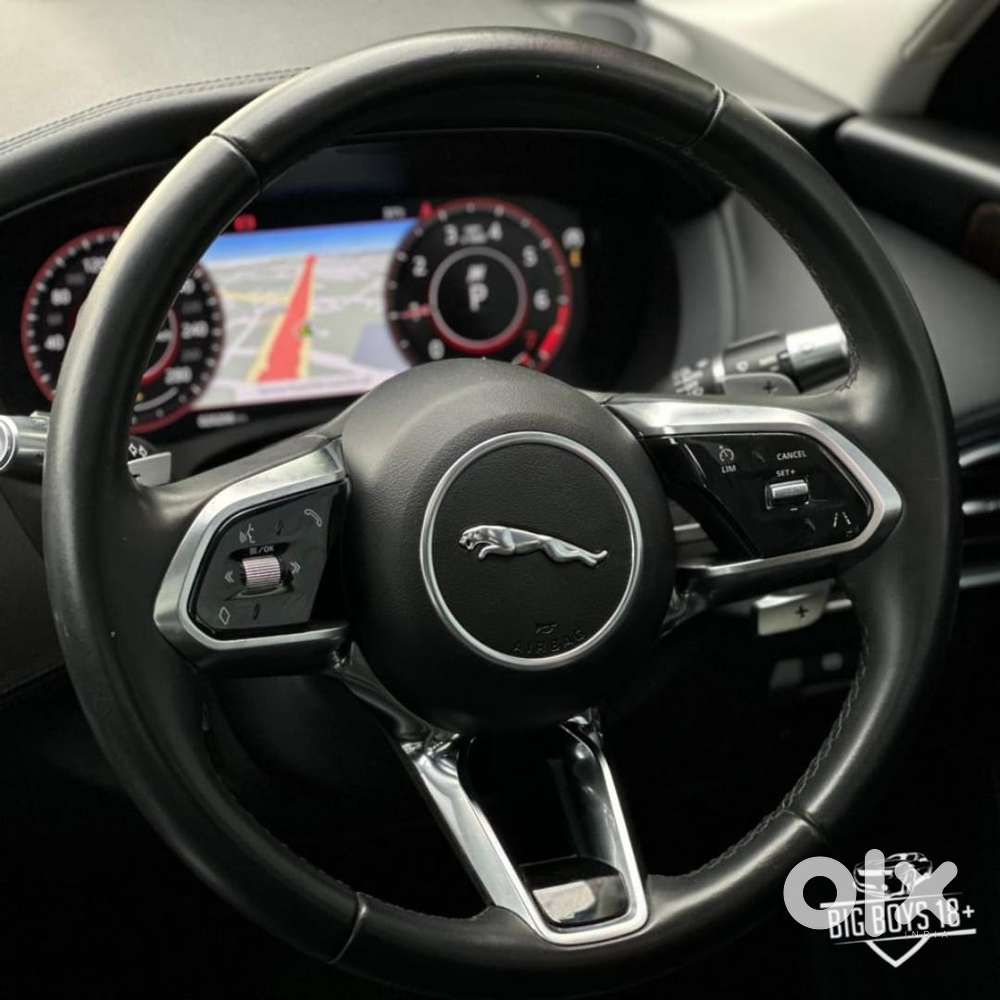 Jaguar Xe Portfolio, 2021, Petrol