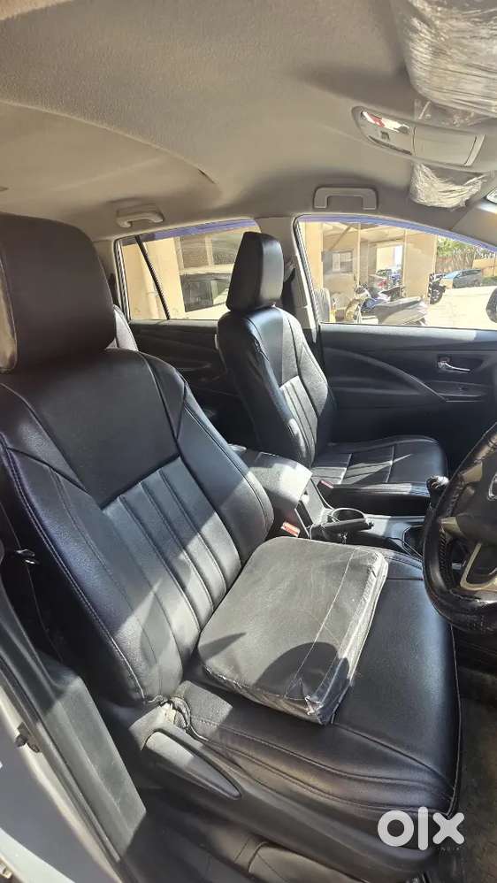 Toyota Innova Crysta 2017 Diesel Well Maintained