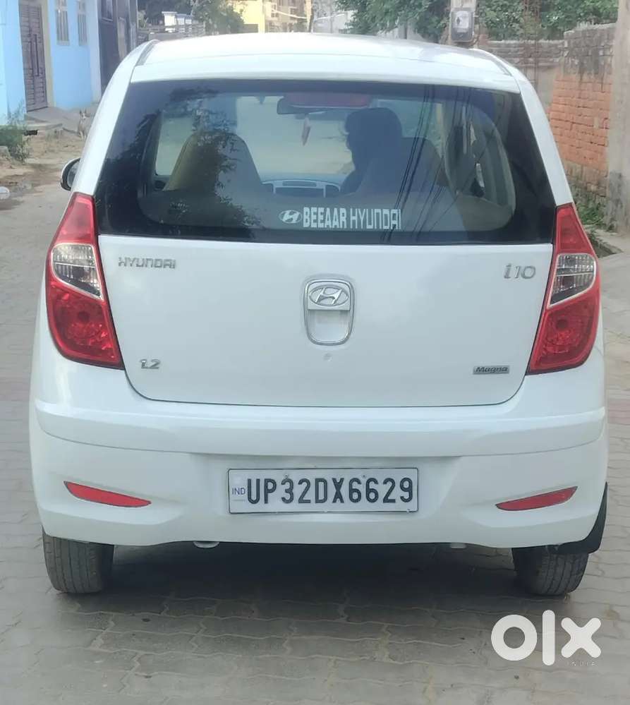 New Candition I 10 2011 Model 1 St Owner Petrol