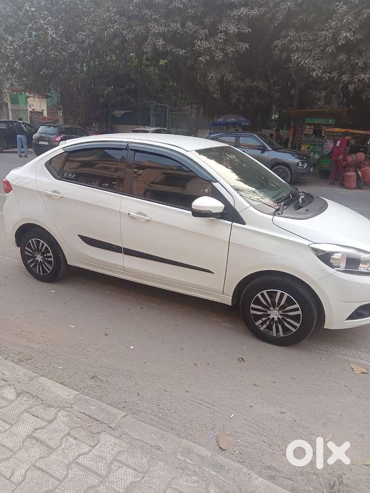 Tata Tigor 1.2 Revotron Xt, 2017, Petrol