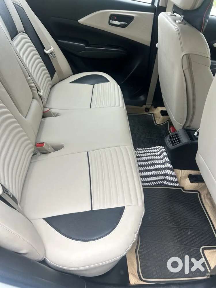 Maruti Dzire 1.2 Vxi 2025