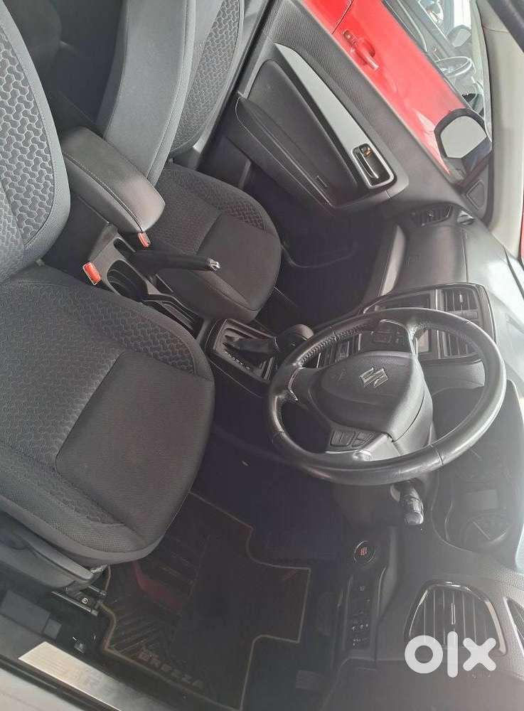 Maruti Suzuki Brezza 1.5 Zxi Plus At Smart Hybrid, 2021, Petrol