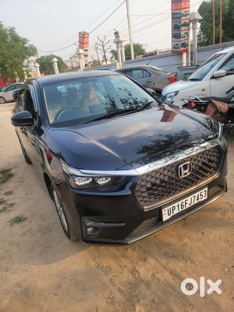 Honda Amaze 2nd Gen Vx, 2025, Petrol