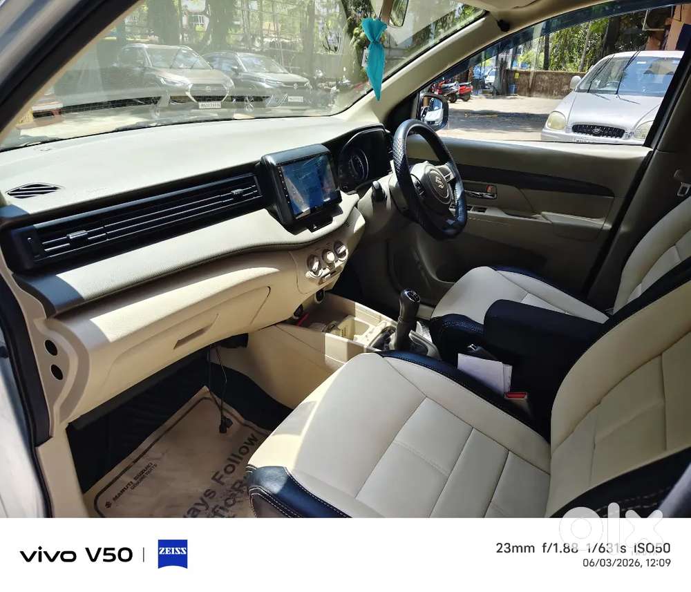Ertiga 2025 Cng & Hybrids 23000 Km Single Owner, 11.55 Lakh