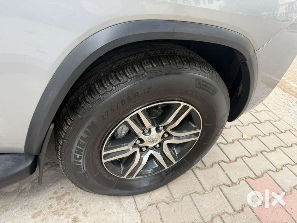 2018 Fortuner Automatic 4/2