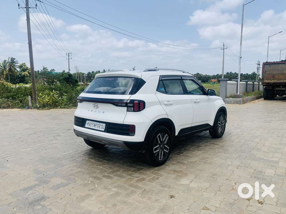 Hyundai Venue 1.5 S (o) Crdi, 2022, Diesel