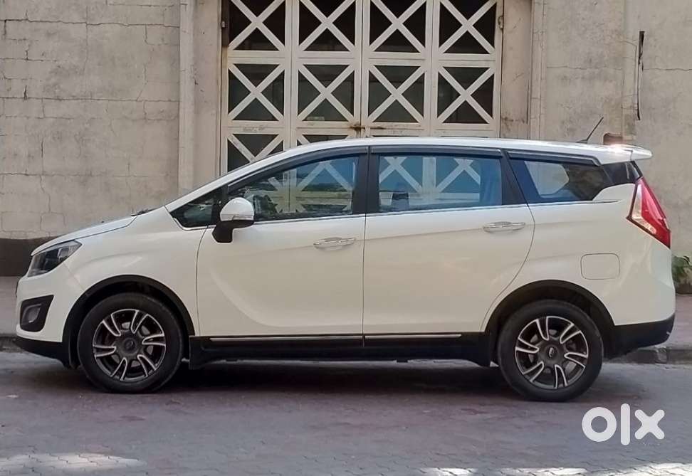 Mahindra Marazzo 1.5 M6 Plus 8 Str, 2021, Diesel
