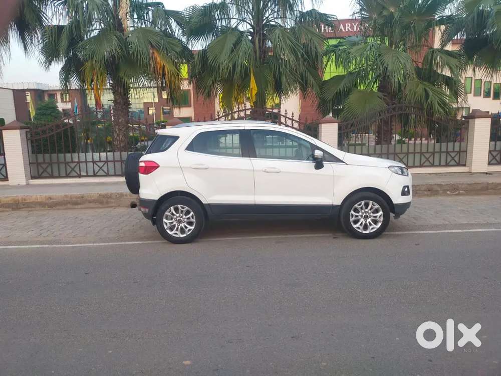 Ford Ecosport 2015 Diesel 85000 Km Driven