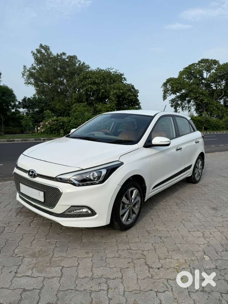 Hyundai I20 2018 Petrol 33000 Km Driven