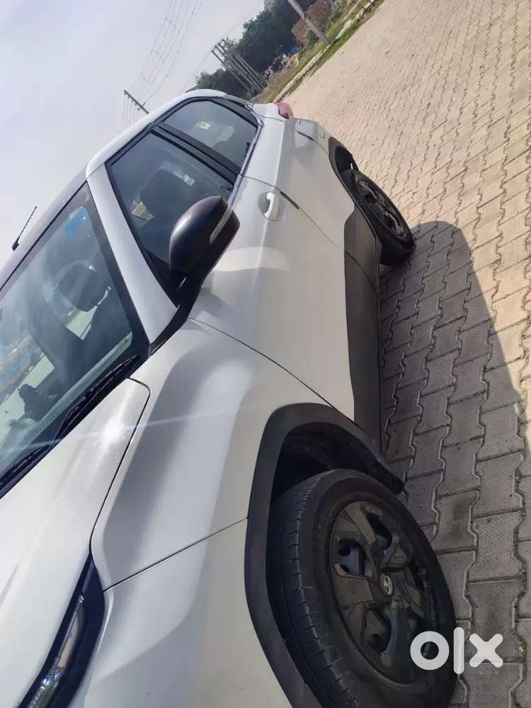 Tata Punch 2022 Petrol 64000 Km Driven