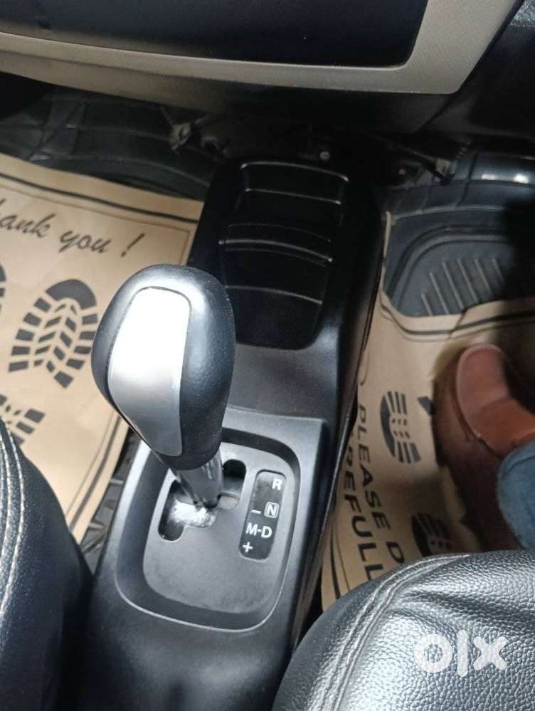 Maruti Suzuki Wagon R Vxi Amt1.2, 2016, Petrol