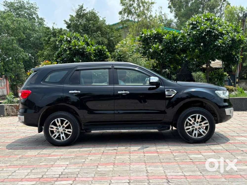 Ford Endeavour 2.2 Titanium At 4x2 Sunroof, 2018, Diesel