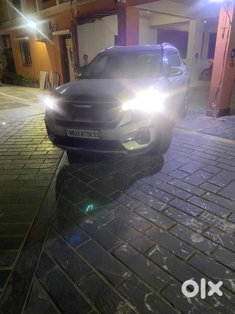 Kia Seltos Silver Colour