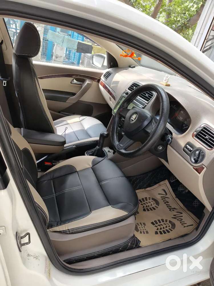 Skoda Rapid 2015 1.5 – Excellent Mileage & Power  Delhi Registered