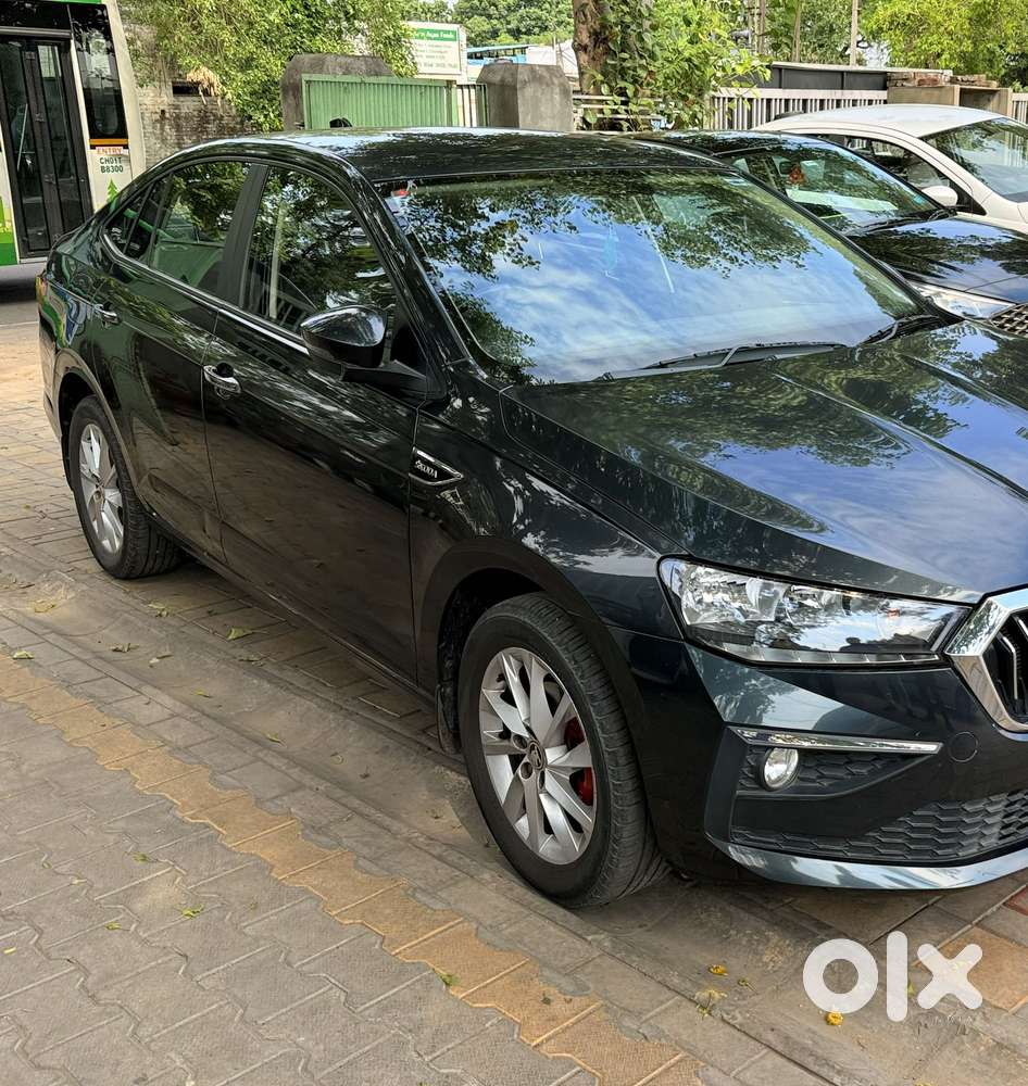 Skoda Slavia 1.0 Tsi Style, 2023, Petrol