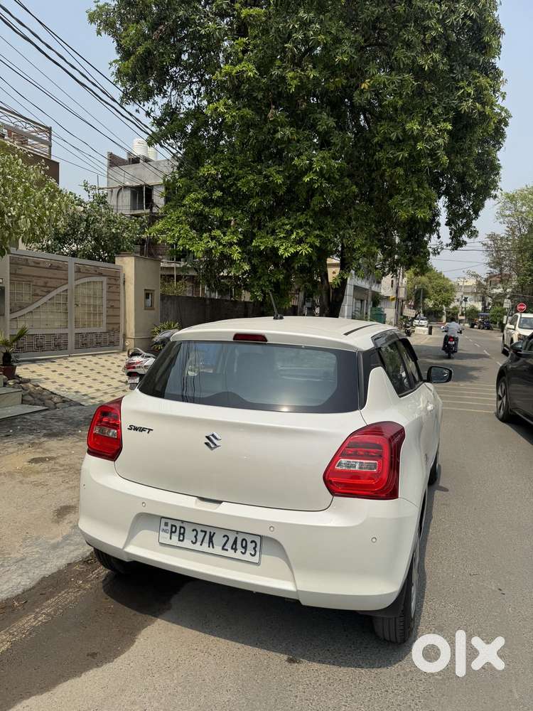 Maruti Suzuki Swift Vvt Vxi, 2023, Petrol