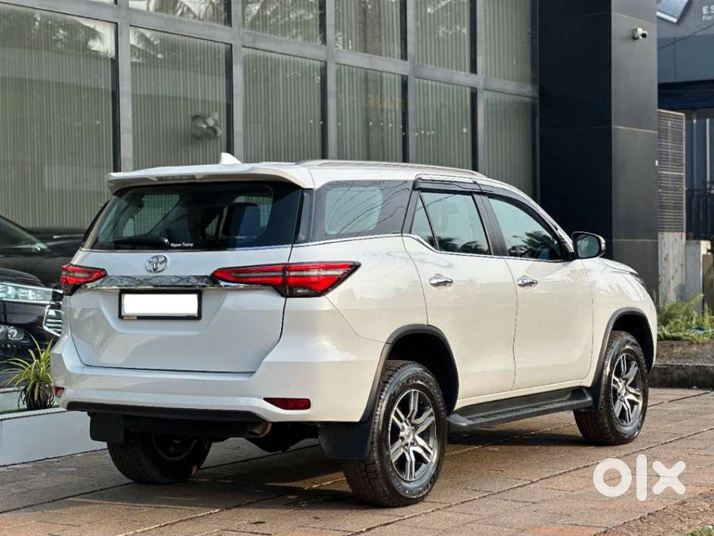 Toyota Fortuner 4x2 At 2.8 Diesel, 2023, Diesel