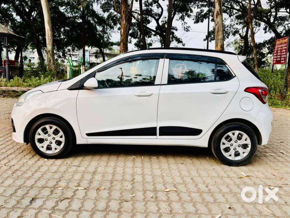 Hyundai Grand I10 2013-2016 Sportz, 2015, Petrol