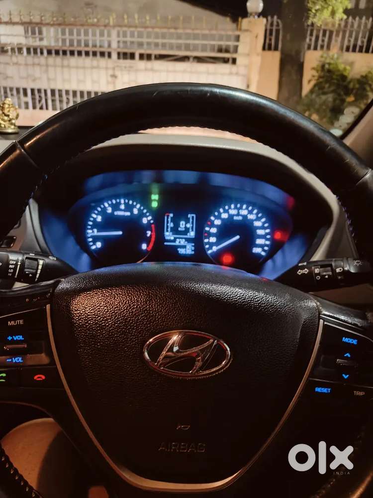 Hyundai Elite I20 Sportz (optional) Petrol Manual 2014