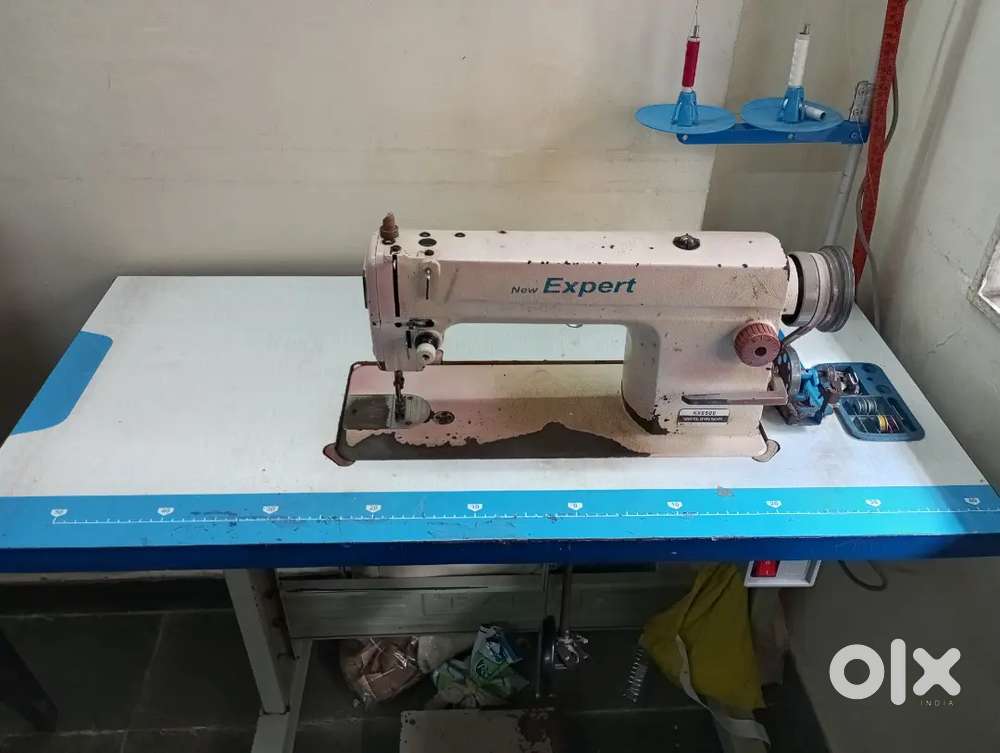 Sewing machine ghar ki ha and new motor lagaya ha