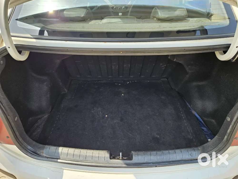 Hyundai Xcent 1.2l Petrol Manual 2014