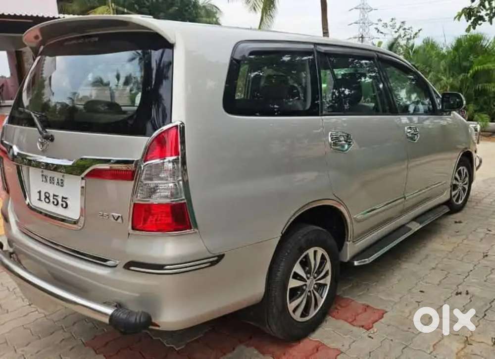 Toyota Innova 2016 Diesel Well Maintained
