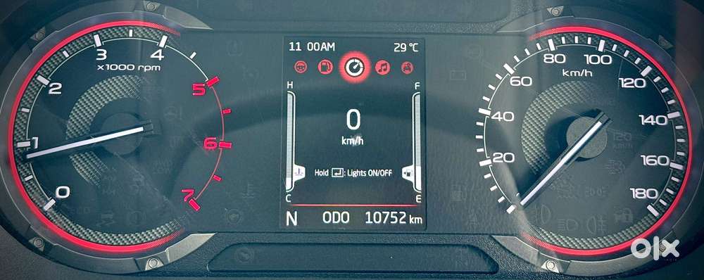 Mahindra Thar Roxx Mx5 4wd Diesel, 2025, Diesel