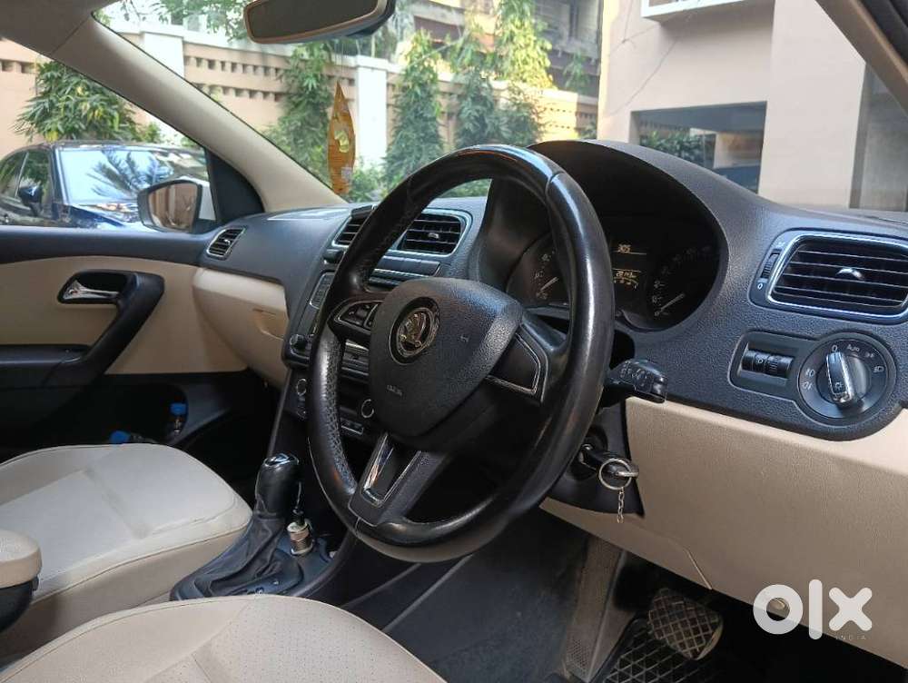 Skoda Rapid 1.6 Mpi At Style, 2019, Petrol