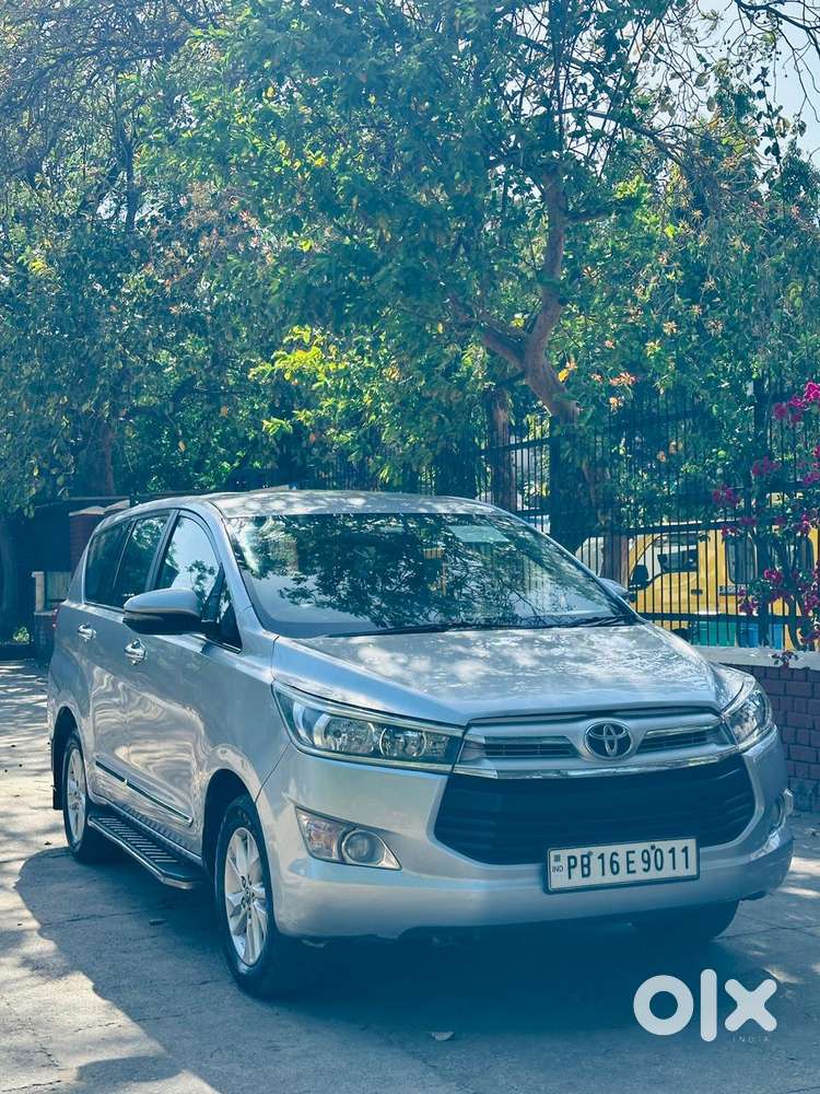 Toyota Innova Crysta 2.4 Gx Mt 8s, 2019, Diesel