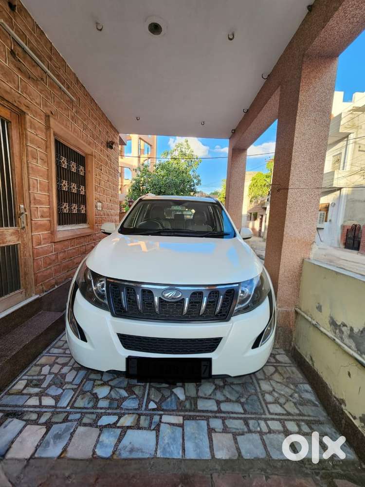 Mahindra Xuv500 2018 Diesel Well Maintained