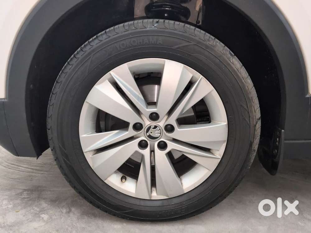 Skoda Kushaq Ambition 1.0l Tsi Mt, 2022, Petrol