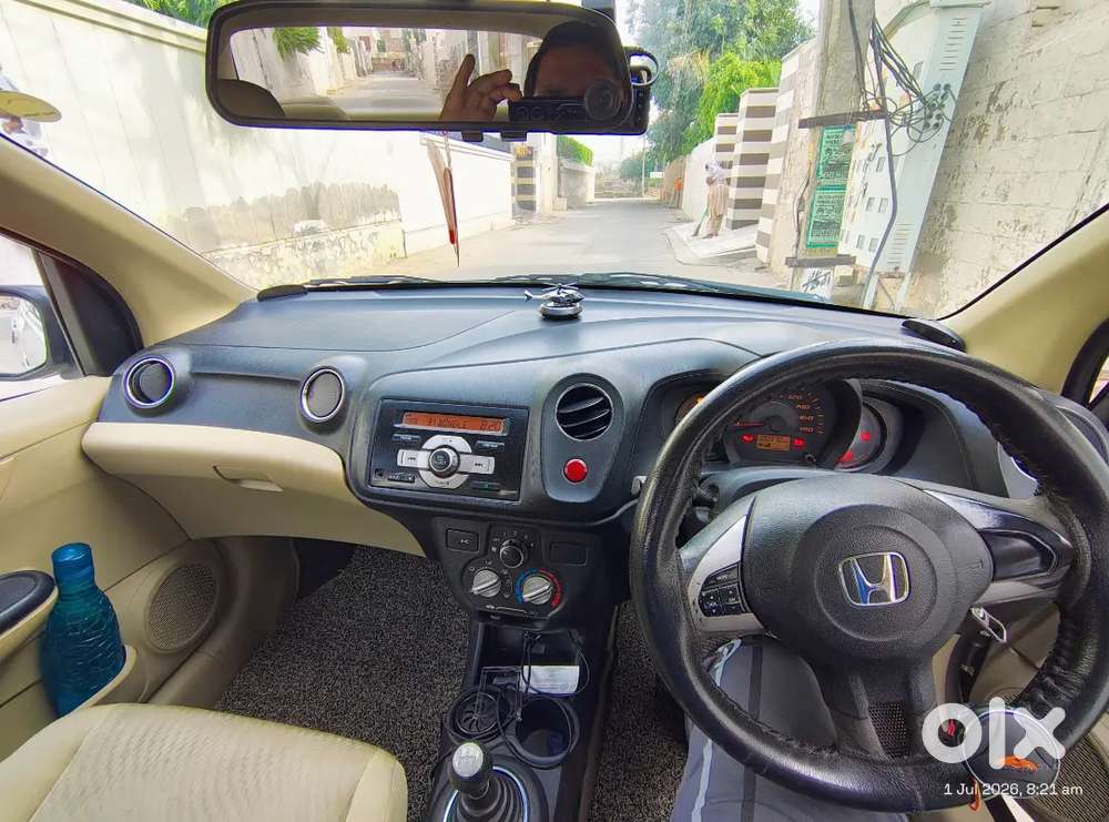 Honda Amaze 2014