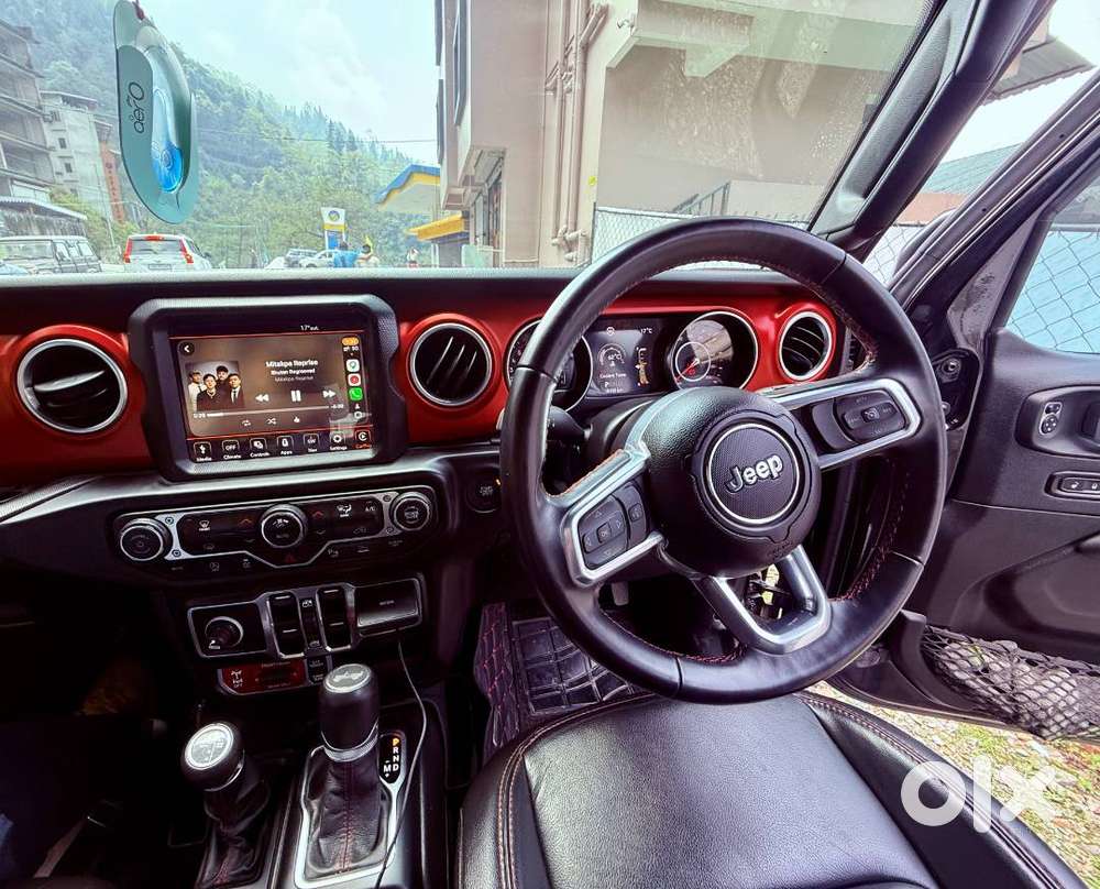Pristine Black Jeep Wrangler Rubicon 4x4 Auto
