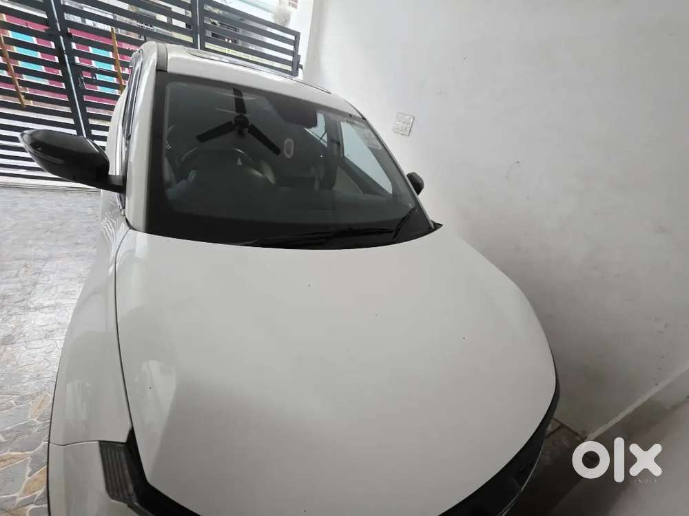 Tata Curvv 2025 11month Old Diesel 22038 Km Driven