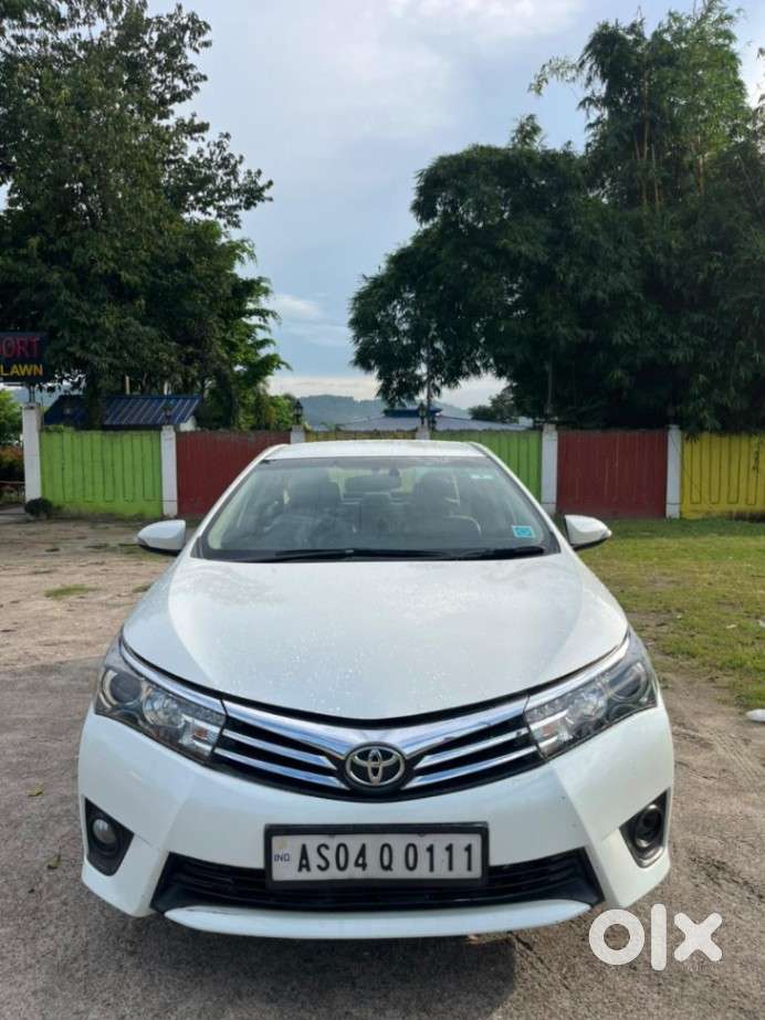 Toyota Corolla Altis, 2016, Petrol