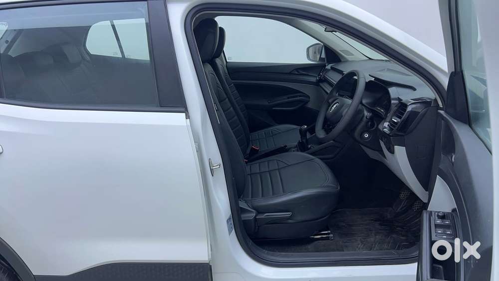 Skoda Kylaq Classic, 2025, Petrol