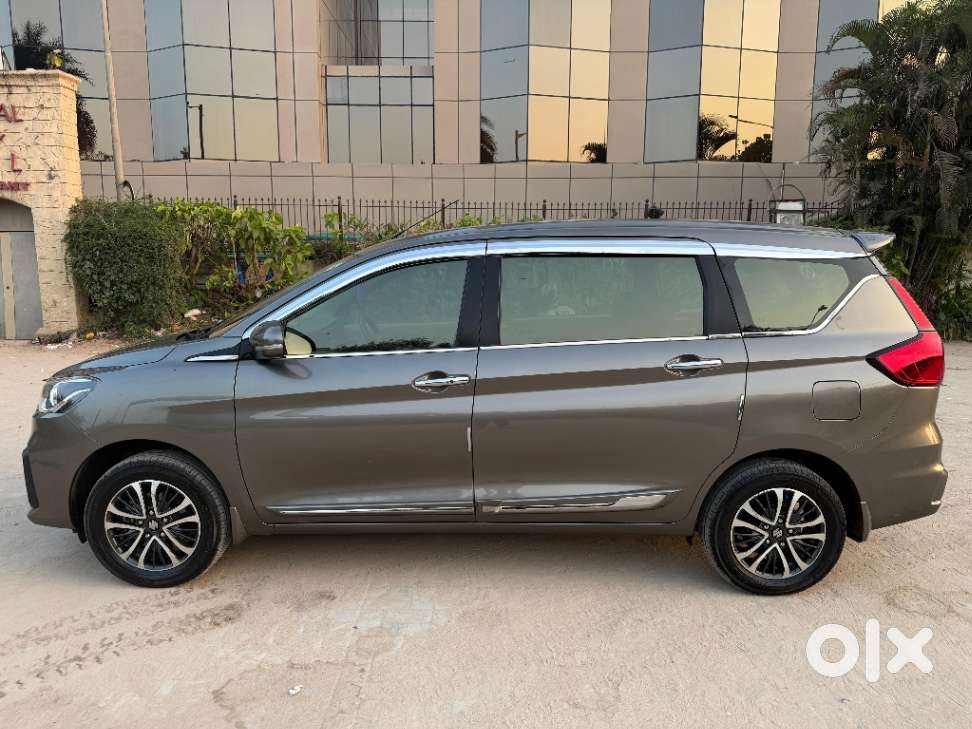 Maruti Suzuki Ertiga Zxi (o) Cng [2022-2023], 2023, Cng & Hybrids