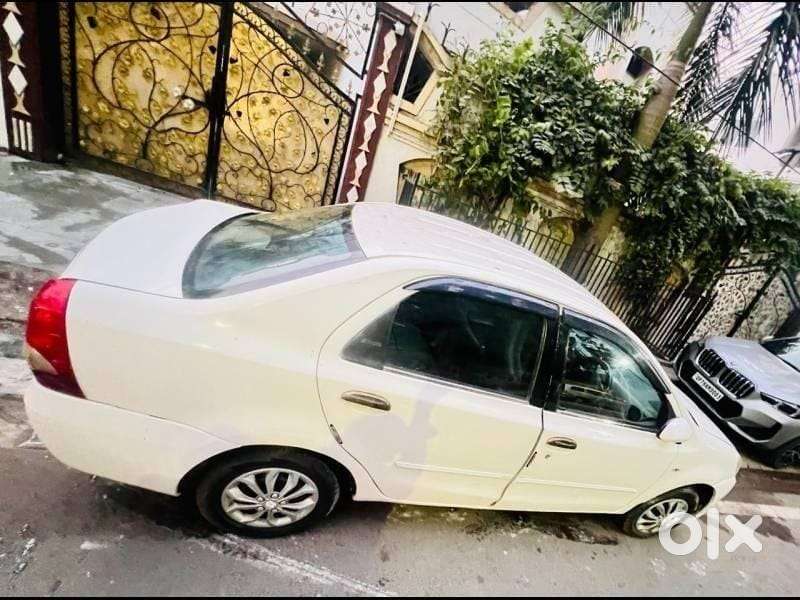 Toyota Etios Liva 2011-2012 G Plus, 2012, Petrol