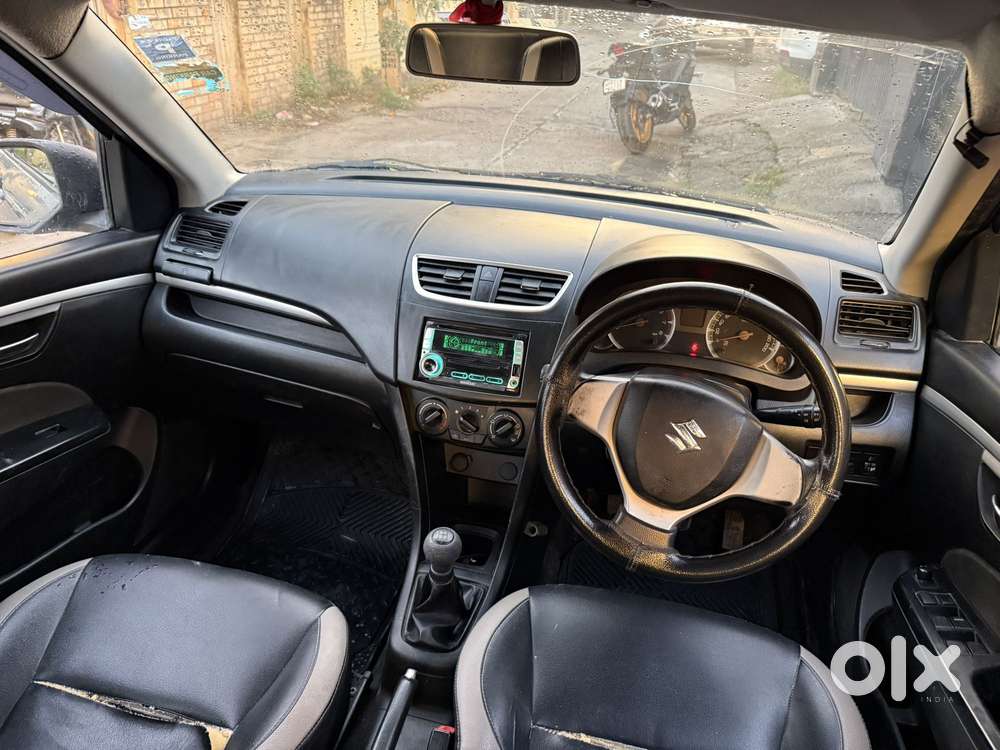 Maruti Suzuki Swift Vxi Optional, 2013, Petrol